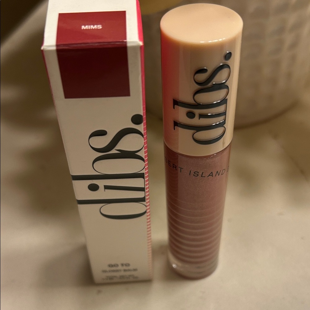 Dibs Glossy Balm shade MIMS